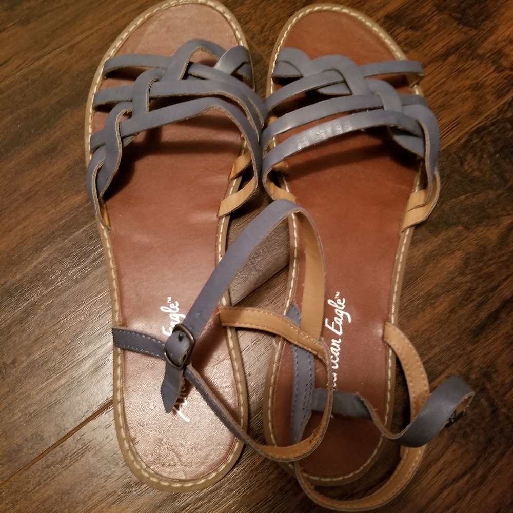 American Eagle Sandals 10